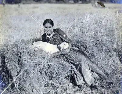 Nanabhai Bhatt (Director), Mouj, 1943, Photographic Still