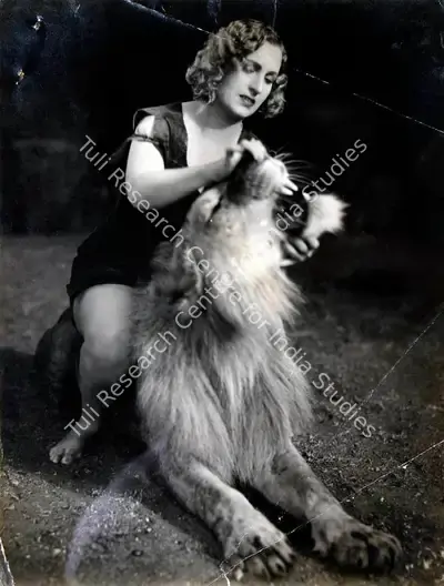 Homi Wadia (Director), Jungle Princess, 1942, Photographic Still