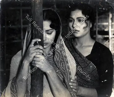 Apurba Bhattacharjee (Cinematographer), Mujhe Jeene Do, 1963, Photographic Still
