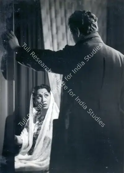Khwaja Ahmad Abbas (Producer), Sheeshe Ki Diwar, 1954, Photographic Still
