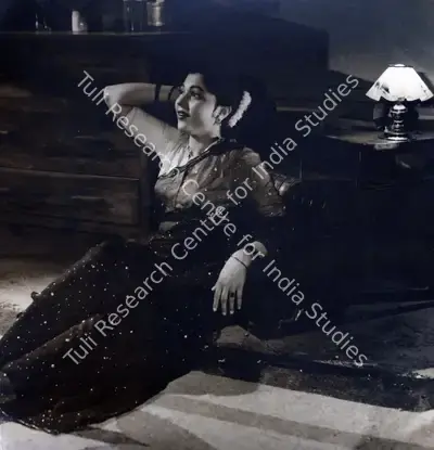 Chaturbhuj A. Doshi (Director), Aurat Teri Yehi Kahani, 1954, Photographic Still