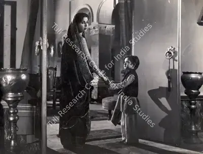 Ajoy Kar (Cinematographer), Kashti, 1954, Photographic Still
