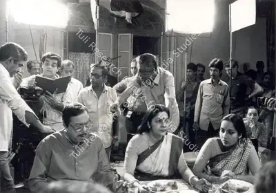 Nemai Ghosh (Still Photographer), Shakha Proshakha, 1991, Working Still