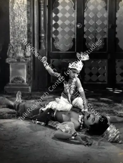 Anant Wadadeker (Cinematographer), Laxmi Narayan, 1951, Photographic Still