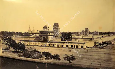Samuel Bourne (Photographer), Rang Nath Temple, Vrindavan, 1865, Antiquarian Photograph
