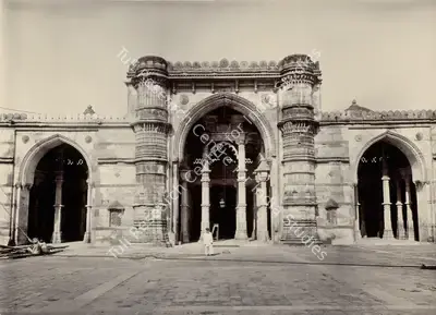 Unknown (Photographer), Ahmedabad - Jumma Musjid. Built by Sultan Ahmad I, Antiquarian Photograph
