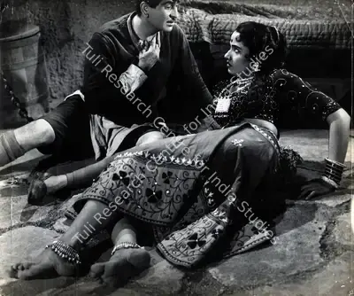 Tara Dutt (Cinematographer), Jis Desh Men Ganga Behti Hai, 1960, Photographic Still
