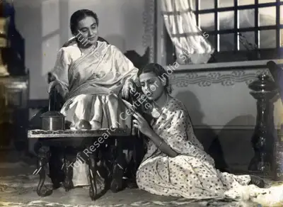 Kishore Sahu (Producer), Sawan Aya Re, 1949, Photographic Still