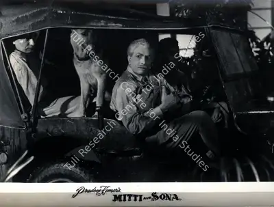 Pradeep Kumar (Producer), Mitti Me Sona, 1960, Photographic Still