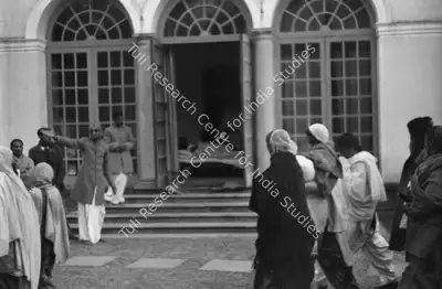 Henri Cartier-Bresson (Photographer), Crowds gathering to offer Gandhiji their concern and support on the final day of his last fast, 18 January 1948, 1948, Contemporary Photograph