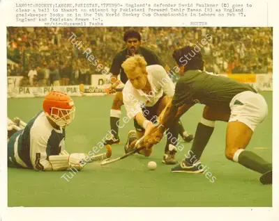 Muzammil Pasha (Photographer), Lah01C: Hockey; Lahore, Pakistan, 17Feb90, 1990, Contemporary Photograph