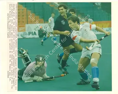 Muzammil Pasha (Photographer), Lah01C: Hockey; Lahore, Pakistan, 18Feb90, 1990, Contemporary Photograph