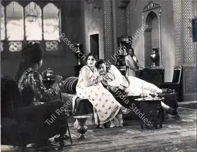 N.D. Sarpotdar (Director), Chalta Putla, 1935, Photographic Still