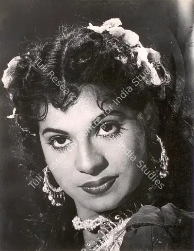Begum Naqi Jehan (Producer), Murad, 1961, Photographic Still