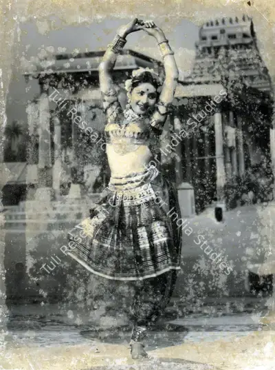 Yashwant Pethkar (Director), Shadi Ki Raat, 1950, Photographic Still