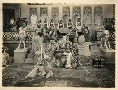 Harshad (Producer), Asiai Sitara, 1937, Photographic Still