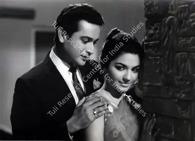 V.K. Murthy (Cinematographer), Kaise Kahoon, 1964, Photographic Still