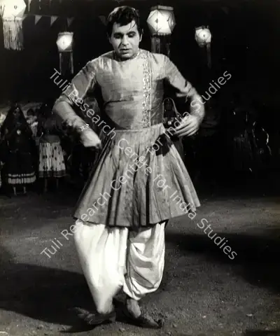 R.D. Mathur (Cinematographer), Sunghursh, 1968, Photographic Still