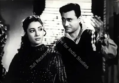 Jal Mistry (Cinematographer), Bombai Ka Babu, 1960, Photographic Still