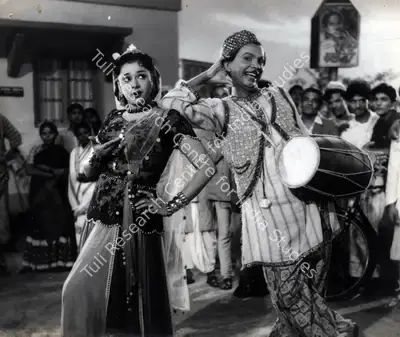 A. Vincent (Cinematographer), Amar Deep, 1958, Photographic Still