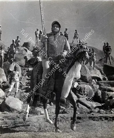Raj Kumar Kohli (Producer), Lootera, 1965, Photographic Still