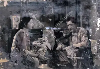 Vaikunth Kunkalekar (Cinematographer), Garm Coat, 1955, Photographic Still