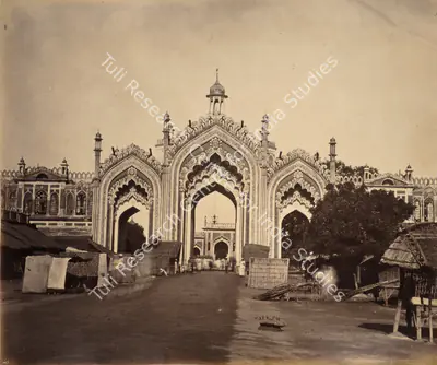 Studio V. & E. Pont (Photographic Studio), Gate inside the Emambara, Lucknow, 1870, Antiquarian Photograph