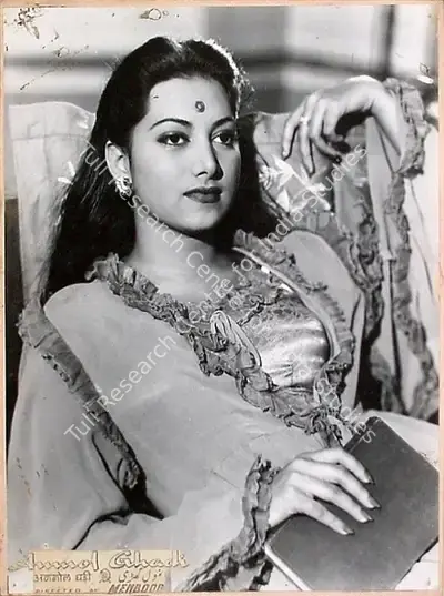 Faredoon A. Irani (Cinematographer), Anmol Ghadi, 1946, Lobby Card