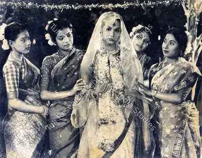 Aga Hasham (Cinematographer), Duniya Jhukti Hai, 1960, Photographic Still