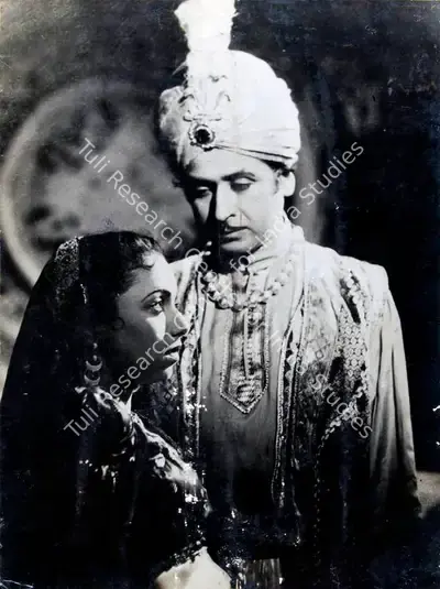 Raja Yagnik (Director), Jhalak, 1947, Photographic Still