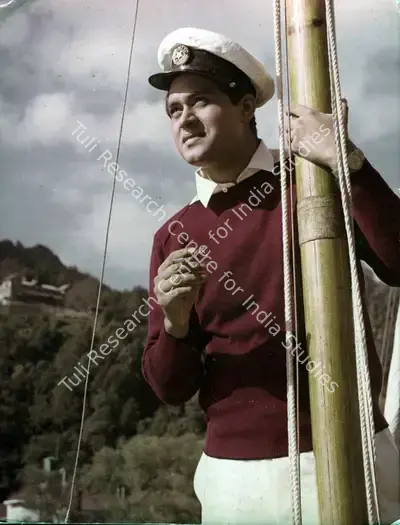 Vasant Joglekar (Producer), Ek Kali Muskayee, 1968, Photographic Still