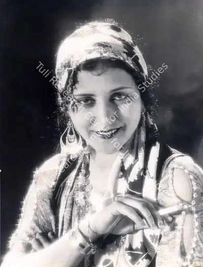 Moti B. Gidwani (Director), Daku Ki Ladki, 1933, Photographic Still