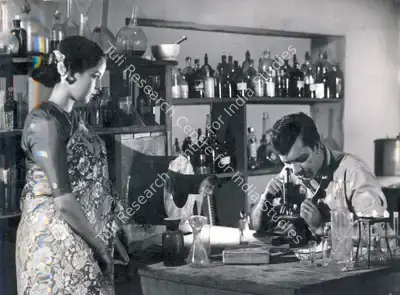 Jaywant Pathare (Cinematographer), Anuradha, 1960, Photographic Still