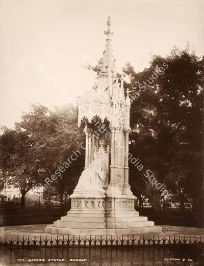 Studio Clifton & Co. (Photographic Studio), The Queens Statue, Bombay, 1900, Antiquarian Photograph