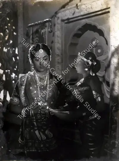 Bipin Gajjar (Cinematographer), Patrani, 1956, Photographic Still