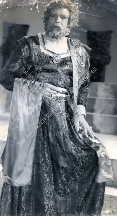 Dilip Gupta (Cinematographer), Yahudi, 1958, Photographic Still