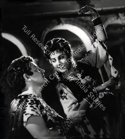 Nanubhai B. Vakil (Producer), Yahudi Ki Beti, 1956, Photographic Still