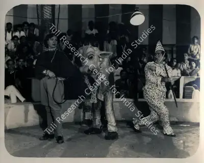 Anant Wadadeker (Cinematographer), Circuswale, 1950, Photographic Still