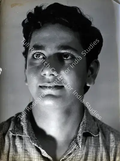 Marshal Braganza (Cinematographer), Dosti, 1964, Photographic Still