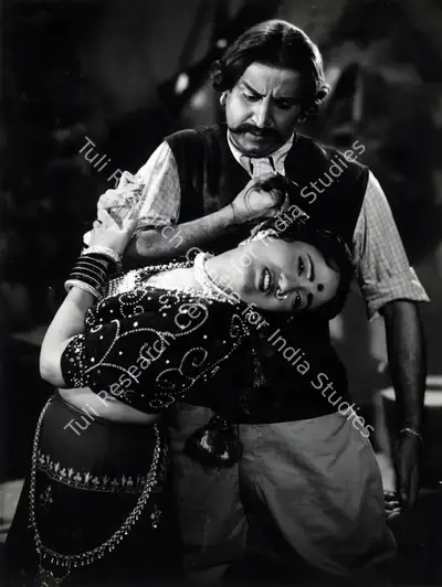 Tara Dutt (Cinematographer), Jis Desh Men Ganga Behti Hai, 1960, Photographic Still