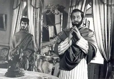 Soumendu Roy (Cinematographer), Ghare Baire, 1985, Photographic Still