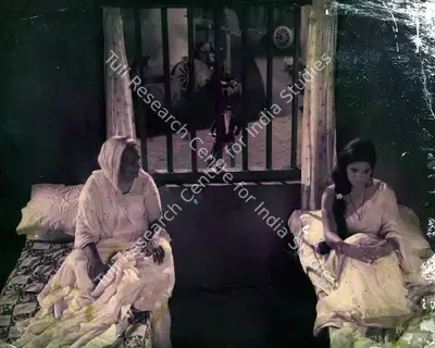 V. Ratra (Cinematographer), Tere Mere Sapne, 1971, Photographic Still
