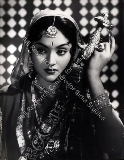 Bipin Gajjar (Cinematographer), Patrani, 1956, Photographic Still