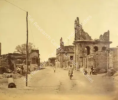 Felice Beato (Photographer), The Cawnpore Road - taken from the Cawnpore Battery in the Residency, 1858, Antiquarian Photograph