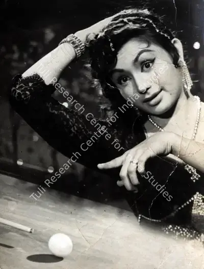 Ratan Kumar (Producer), Road No 303, 1960, Photographic Still