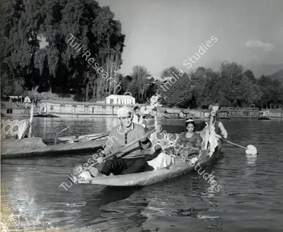 K.H. Kapadia (Cinematographer), Yeh Rastey Hain Pyar Ke, 1963, Photographic Still