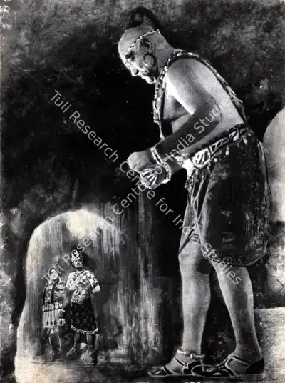 Anant Wadadeker (Cinematographer), Saat Sawal, 1971, Photographic Still