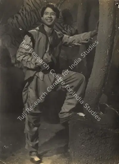 Minoo Bilimoria (Cinematographer), Angaray, 1954, Photographic Still
