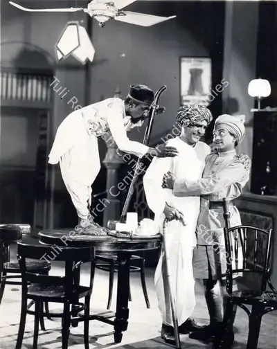 Moti B. Gidwani (Director), Gulam Daku, 1936, Photographic Still