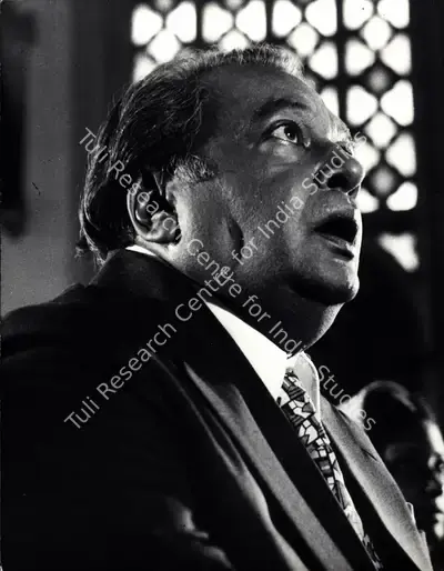 Dara Singh (Producer), Kisan Aur Bhagwan, 1974, Photographic Still